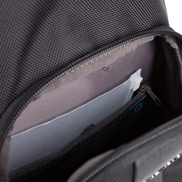 Monospalla in tessuto riciclato piquadro