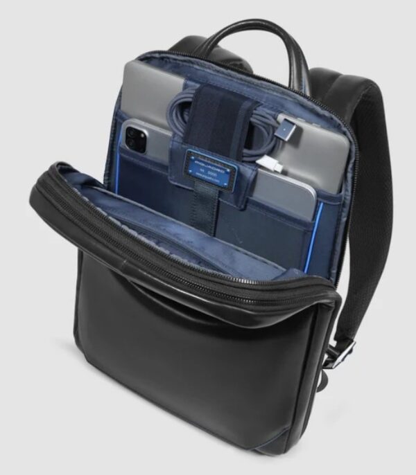Zaino piquadro porta pc e porta ipad